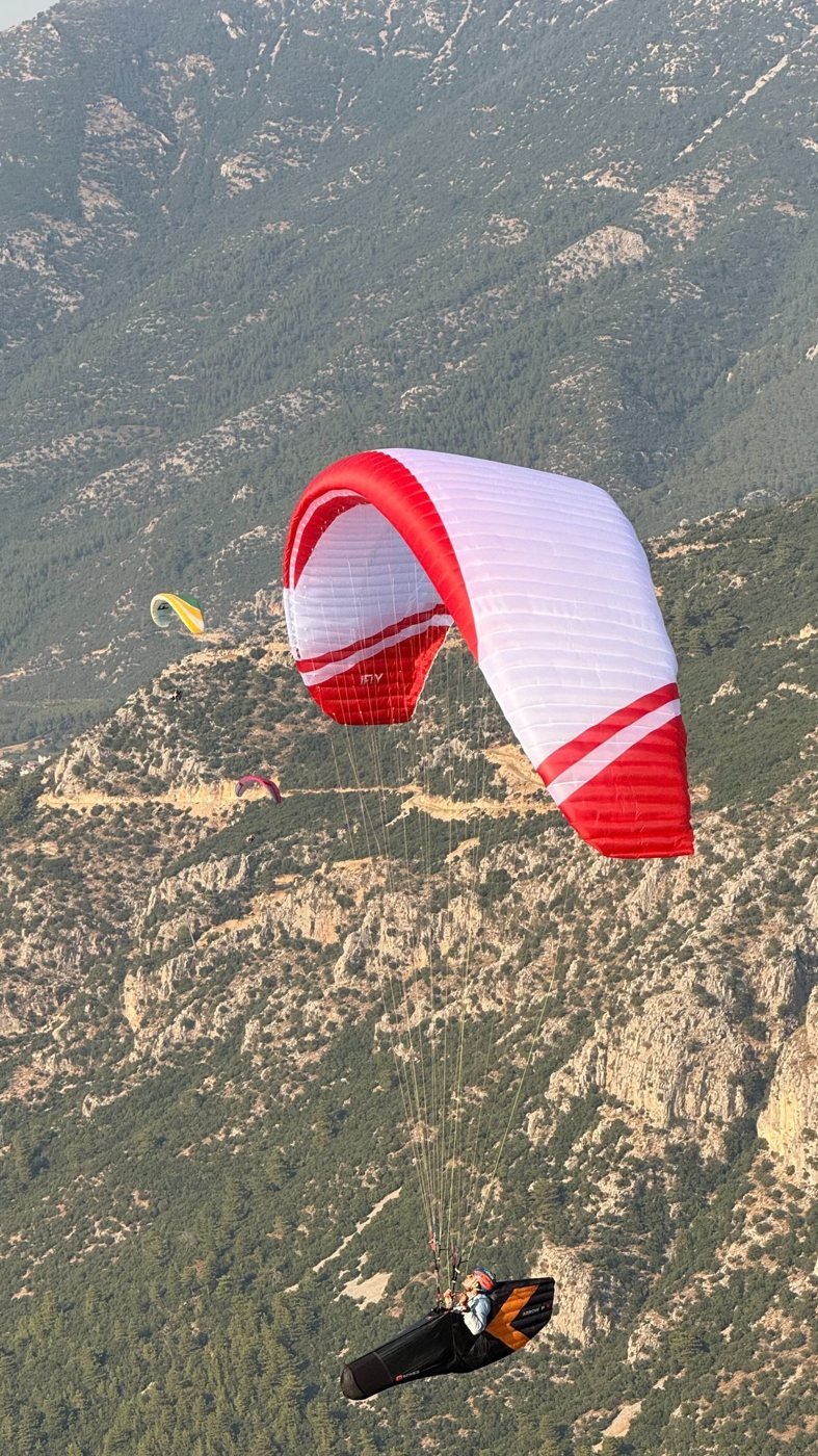 Odyssey paraglider