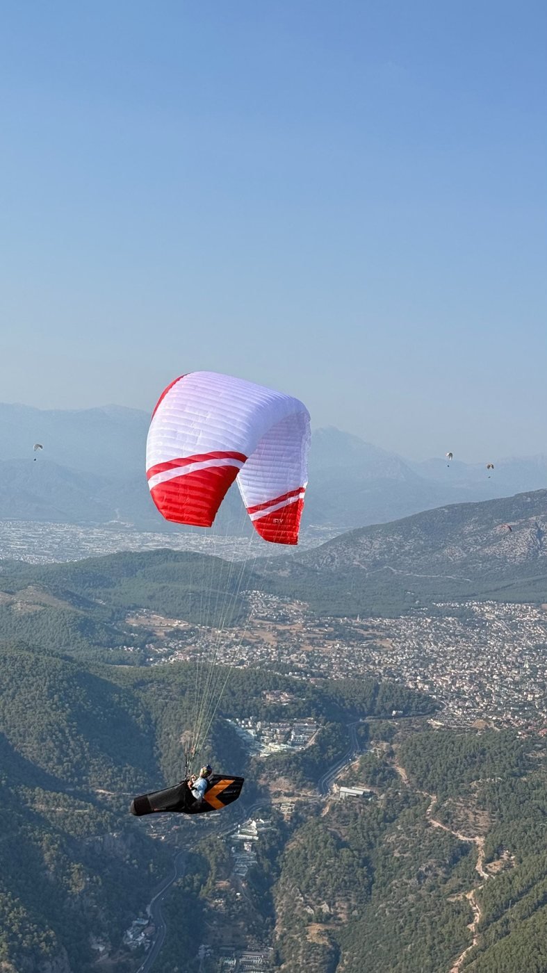 Odyssey paraglider